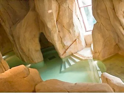 Mercure Saint-Lary Otel